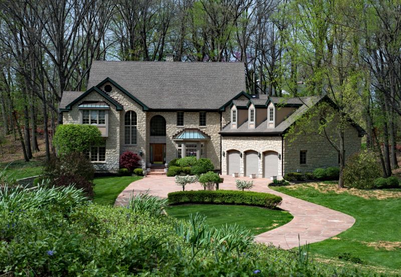 Flagstone Driveway Service